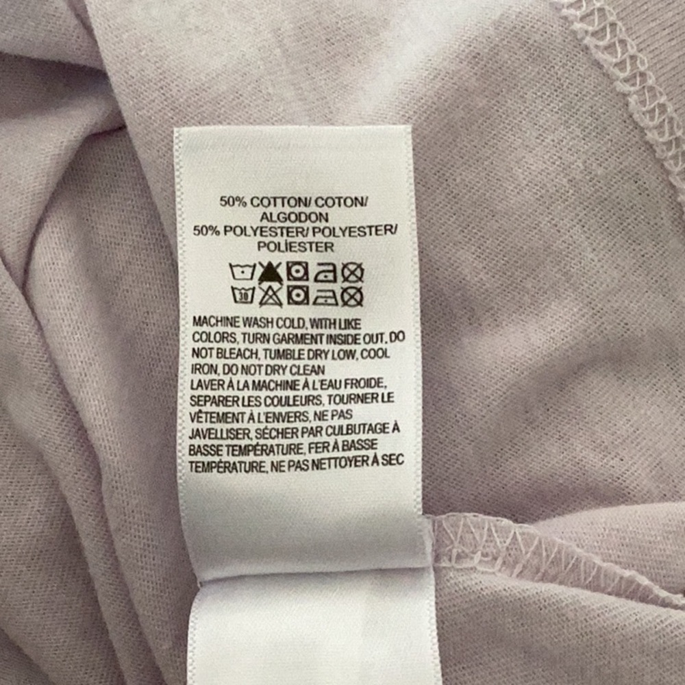 Lucky Brand New California Strawberries Graphic Tee Shirt SM Color Orchid Hush - Picture 5 of 8